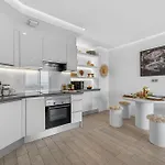 Ocean Garden Sunset & Sunrise - Heated Pool - Ac - Lounge Zone