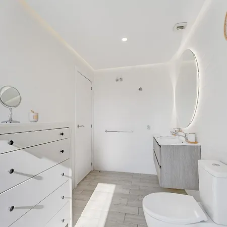 Apartmán Ocean Garden Sunset & Sunrise - Heated Pool - Ac - Lounge Zone