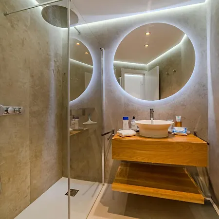 Апартаменты Ocean Garden Sunset & Sunrise - Heated Pool *